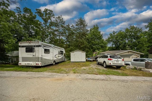 7529 Woodland Drive, Cedar Hill, MO 63016