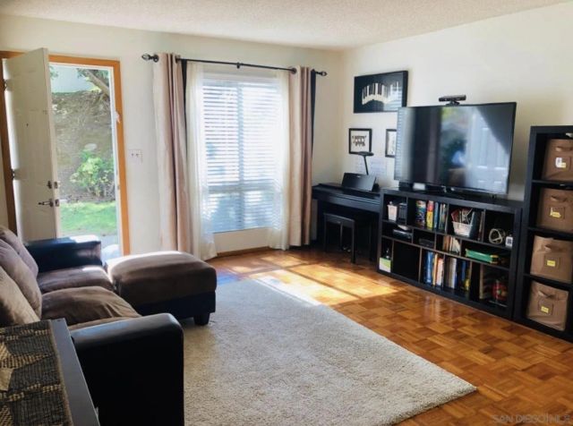 4183 Camino Lita, San Diego, CA 92122