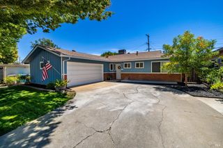 201 Ironwood St, Vacaville, CA 95688