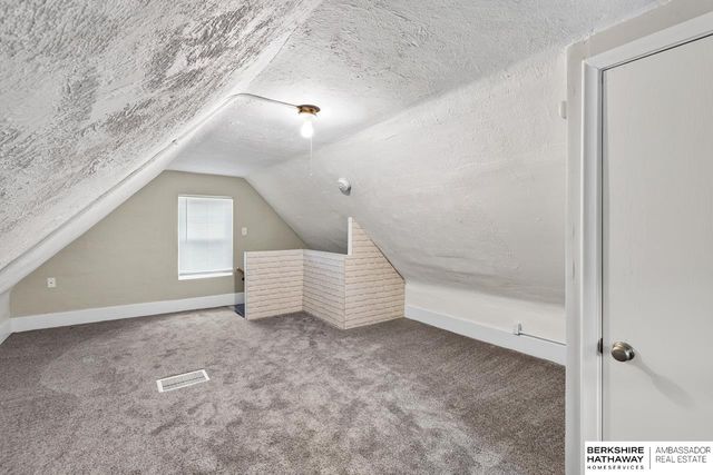 2619 Fort Street, Omaha, NE 68111
