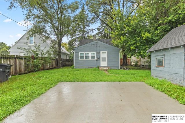 2619 Fort Street, Omaha, NE 68111