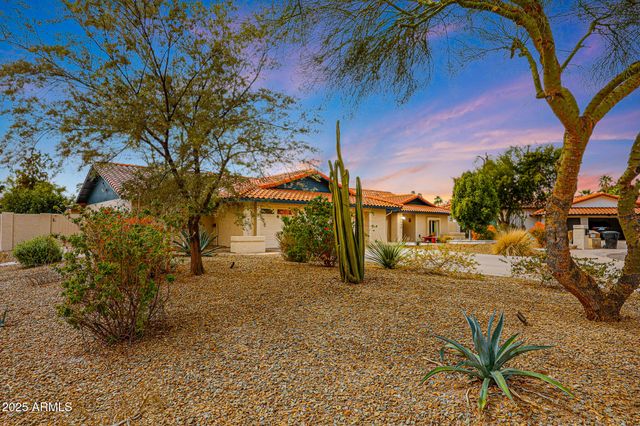 12448 N 76TH Street, Scottsdale, AZ 85260