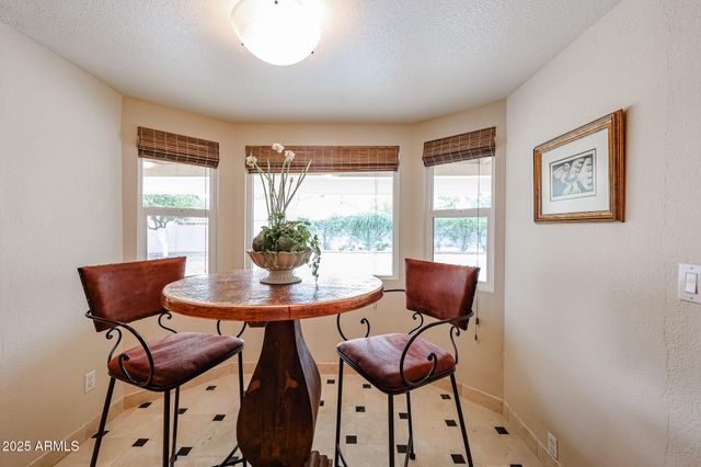 12448 N 76TH Street, Scottsdale, AZ 85260