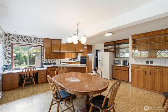 1553 Bishop Road, Chehalis, WA 98532