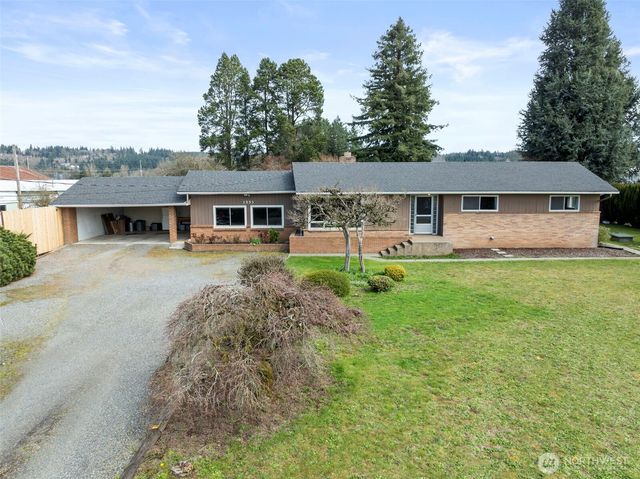 1553 Bishop Road, Chehalis, WA 98532