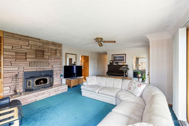 1553 Bishop Road, Chehalis, WA 98532