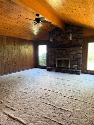 601 Hillview Drive, Paragould, AR 72450