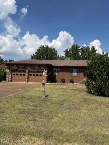 601 Hillview Drive, Paragould, AR 72450