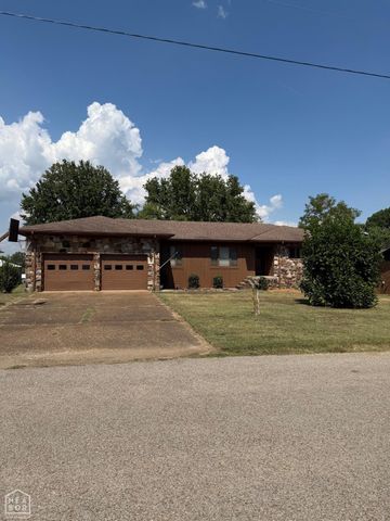601 Hillview Drive, Paragould, AR 72450