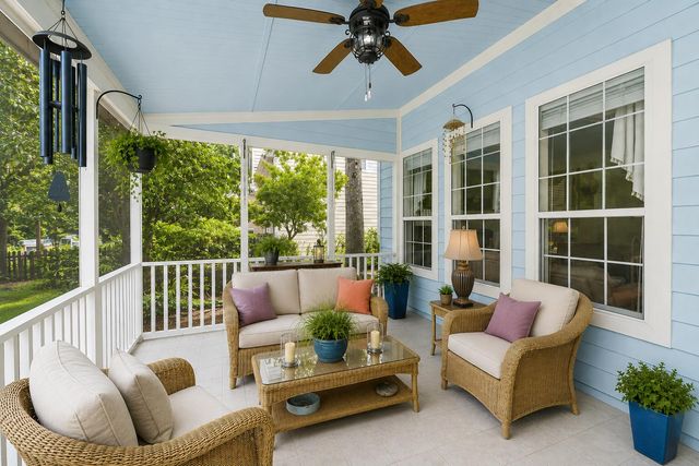 2794 Seastrand Lane, Mount Pleasant, SC 29466