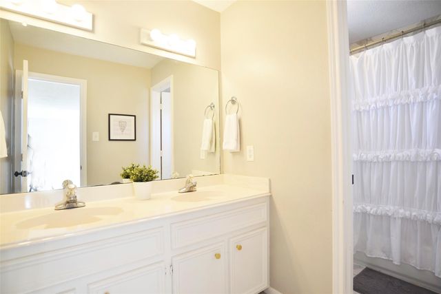 506 Windsor Drive, Friendswood, TX 77546