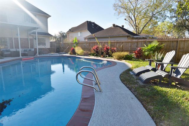 506 Windsor Drive, Friendswood, TX 77546