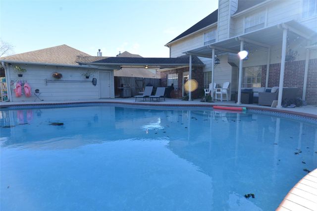 506 Windsor Drive, Friendswood, TX 77546