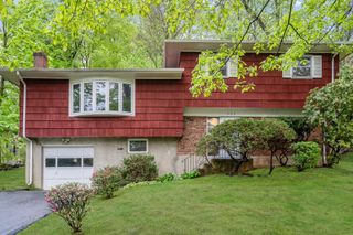 203 Sprain Road, Scarsdale, NY 10583