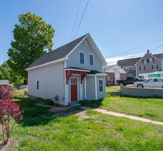 334 Massabesic Street, Manchester, NH 03103