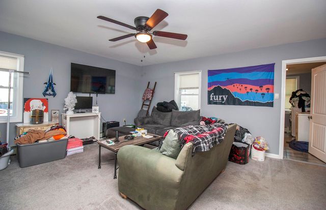 334 Massabesic Street, Manchester, NH 03103
