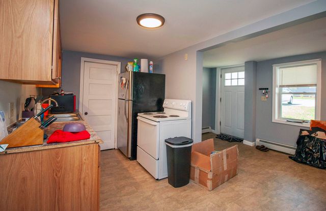 334 Massabesic Street, Manchester, NH 03103