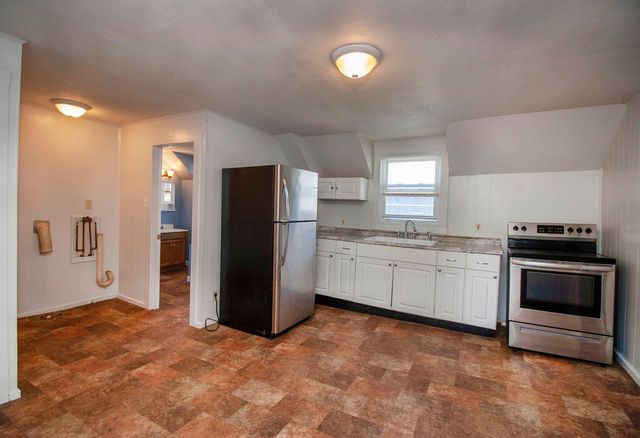 334 Massabesic Street, Manchester, NH 03103