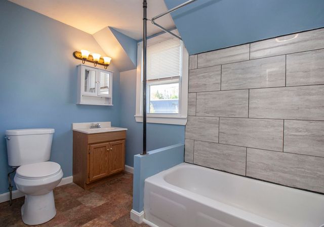 334 Massabesic Street, Manchester, NH 03103