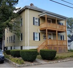 124 Dunham St 1, Attleboro, MA 02703