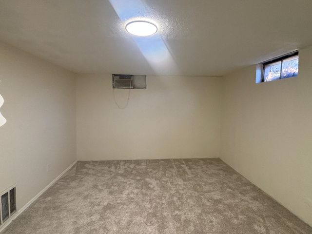 1863 S CHAUTAUQUA, Wichita, KS 67211