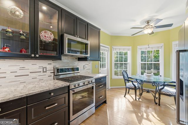 1073 Shady Valley Place, Atlanta, GA 30324