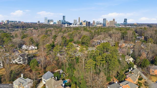 1073 Shady Valley Place, Atlanta, GA 30324