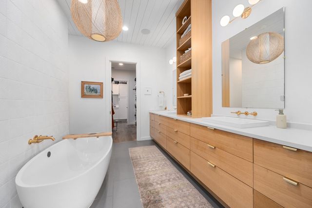2021 Ford ST, Austin, TX 78704