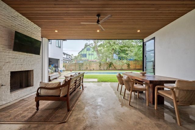 2021 Ford ST, Austin, TX 78704
