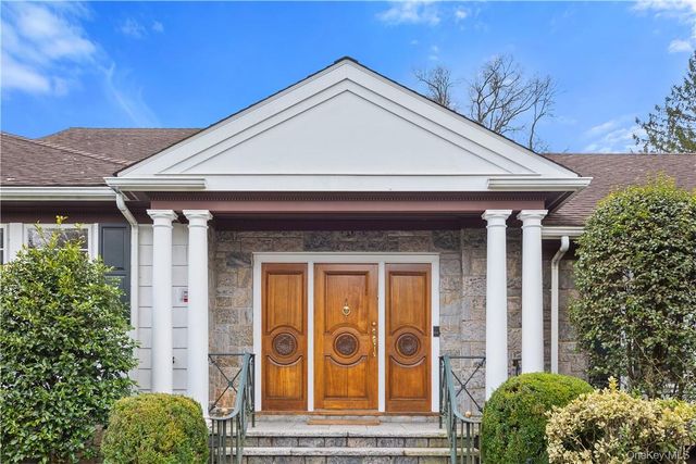 40 Meadow Road, Scarsdale, NY 10583