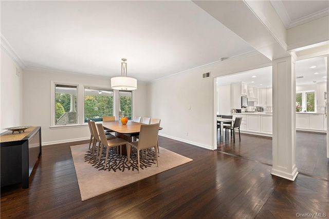 40 Meadow Road, Scarsdale, NY 10583