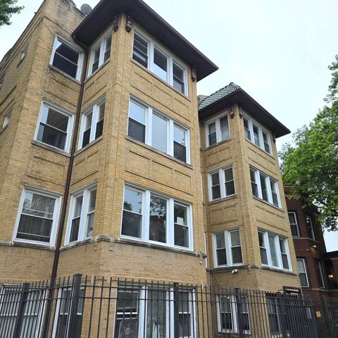 3301 W POTOMAC Avenue G, Chicago, IL 60651