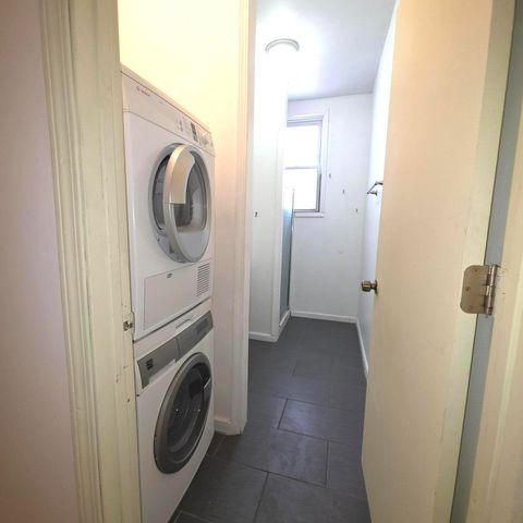 3301 W POTOMAC Avenue G, Chicago, IL 60651