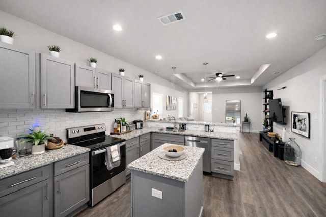 2646 Tanner Street, Dallas, TX 75215