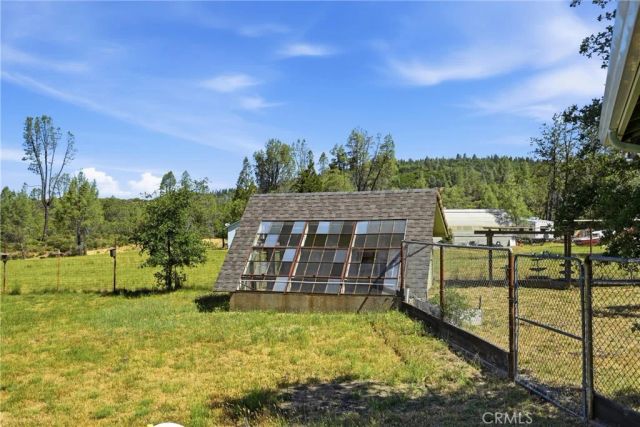 8155 Sulphur Creek Rd, Loch Lomond, CA 95461
