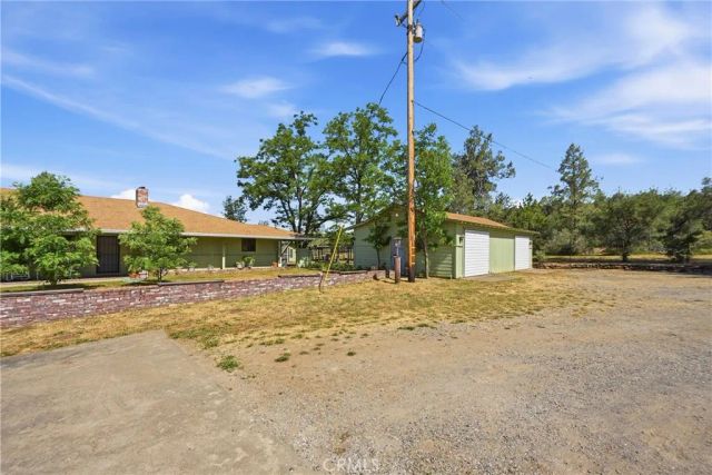 8155 Sulphur Creek Rd, Loch Lomond, CA 95461