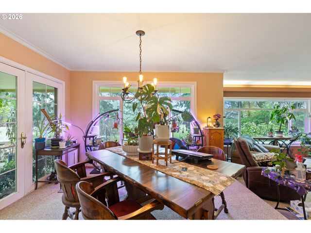 674 YOUNGS Ln, Roseburg, OR 97471