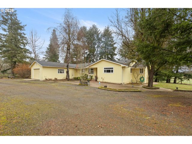 674 YOUNGS Ln, Roseburg, OR 97471