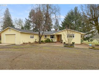 674 YOUNGS Ln, Roseburg, OR 97471