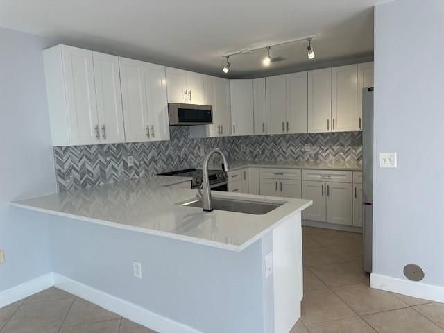 4151 EASTRIDGE Circle, Deerfield Beach, FL 33064