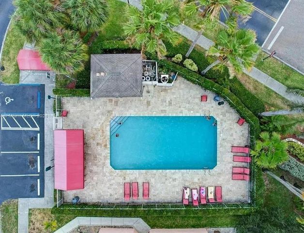 4151 EASTRIDGE Circle, Deerfield Beach, FL 33064
