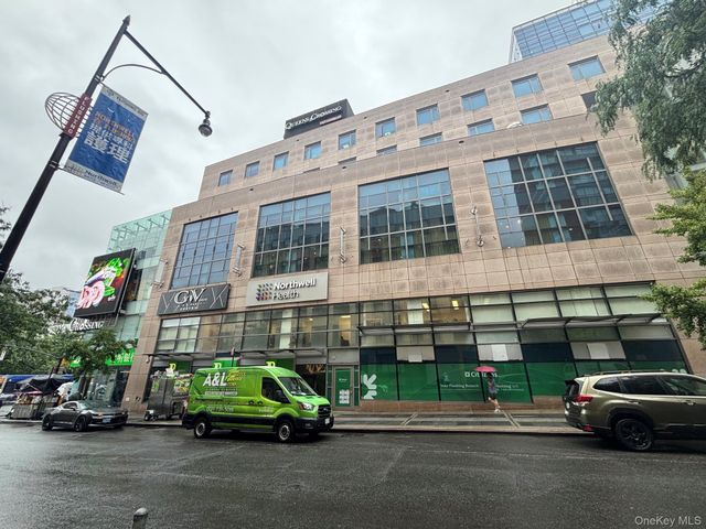 13620 38 Avenue 10G, Flushing, NY 11354