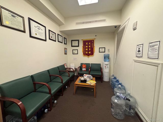 13620 38 Avenue 10G, Flushing, NY 11354