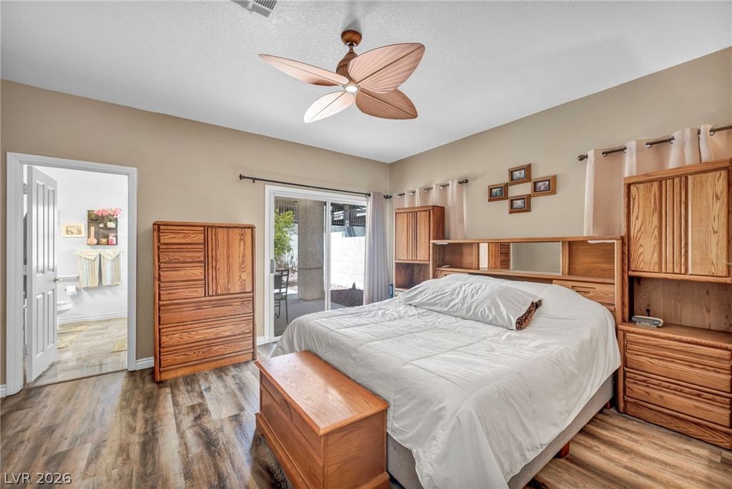 413 Fallwood Lane, Las Vegas, NV 89107 — photo 2