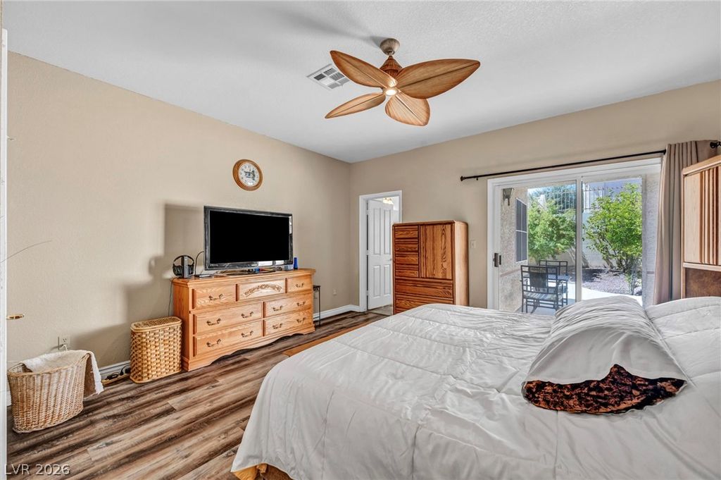 413 Fallwood Lane, Las Vegas, NV 89107 — photo 3