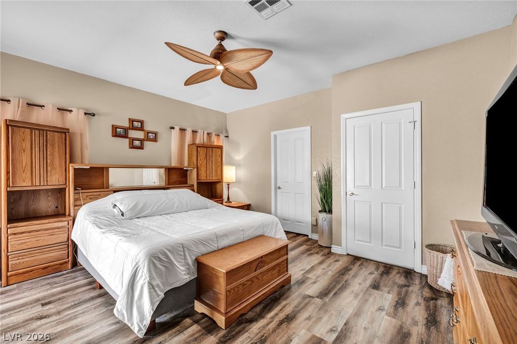 413 Fallwood Lane, Las Vegas, NV 89107 — photo 4