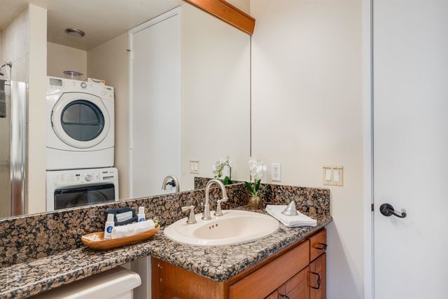 4521 Lower Honoapiilani Rd 3A2, Lahaina, HI 96761