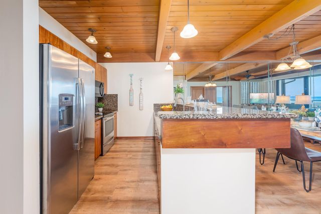 4521 Lower Honoapiilani Rd 3A2, Lahaina, HI 96761