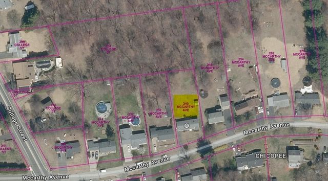 240 Mccarthy Ave, Chicopee, MA 01020