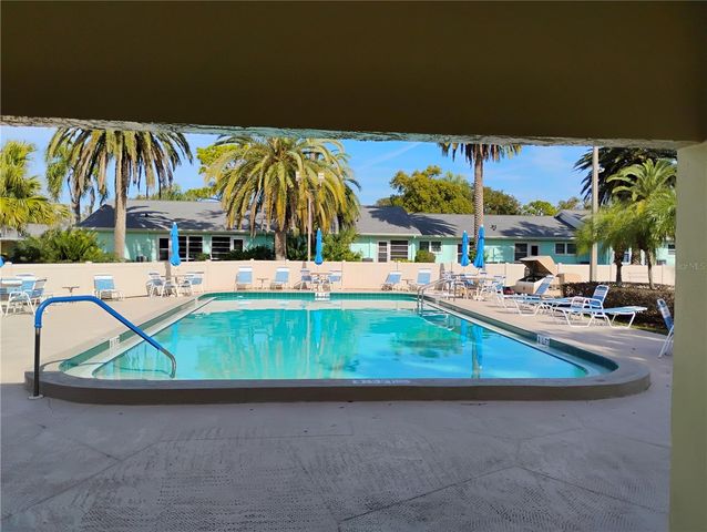 2465 NORTHSIDE DRIVE 1001, Clearwater, FL 33761